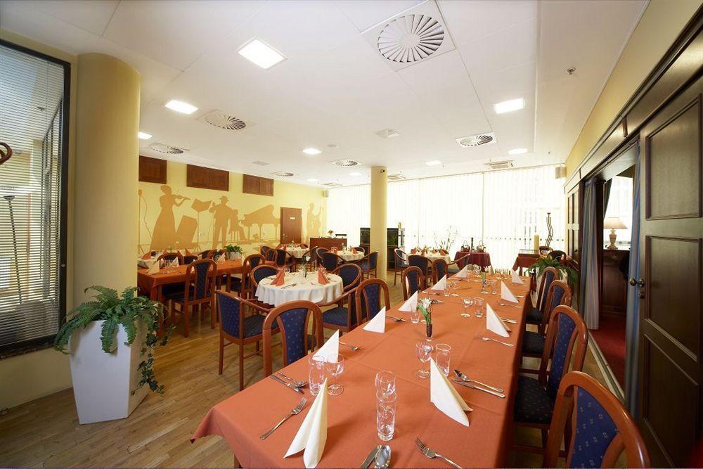 פראג Capital Apartments מראה חיצוני תמונה
